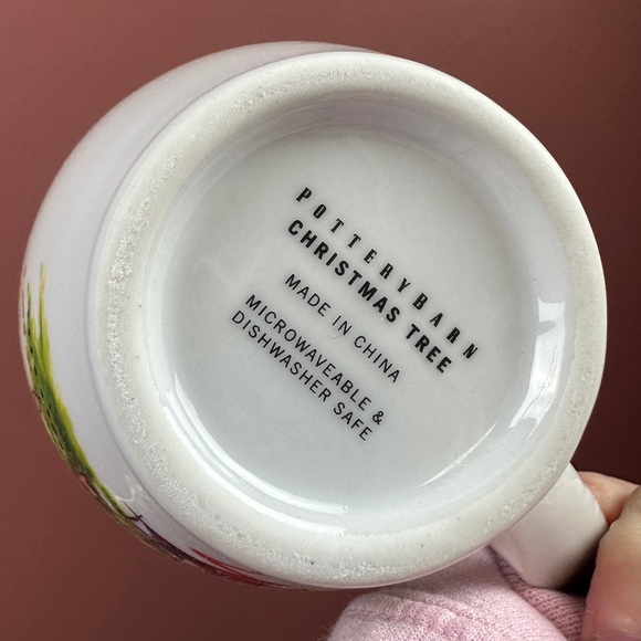 4 Pottery Barn Christmas Tree Mugs MERRY CHRISTMAS Holiday Decor Boxed Set - Picture 4 of 7